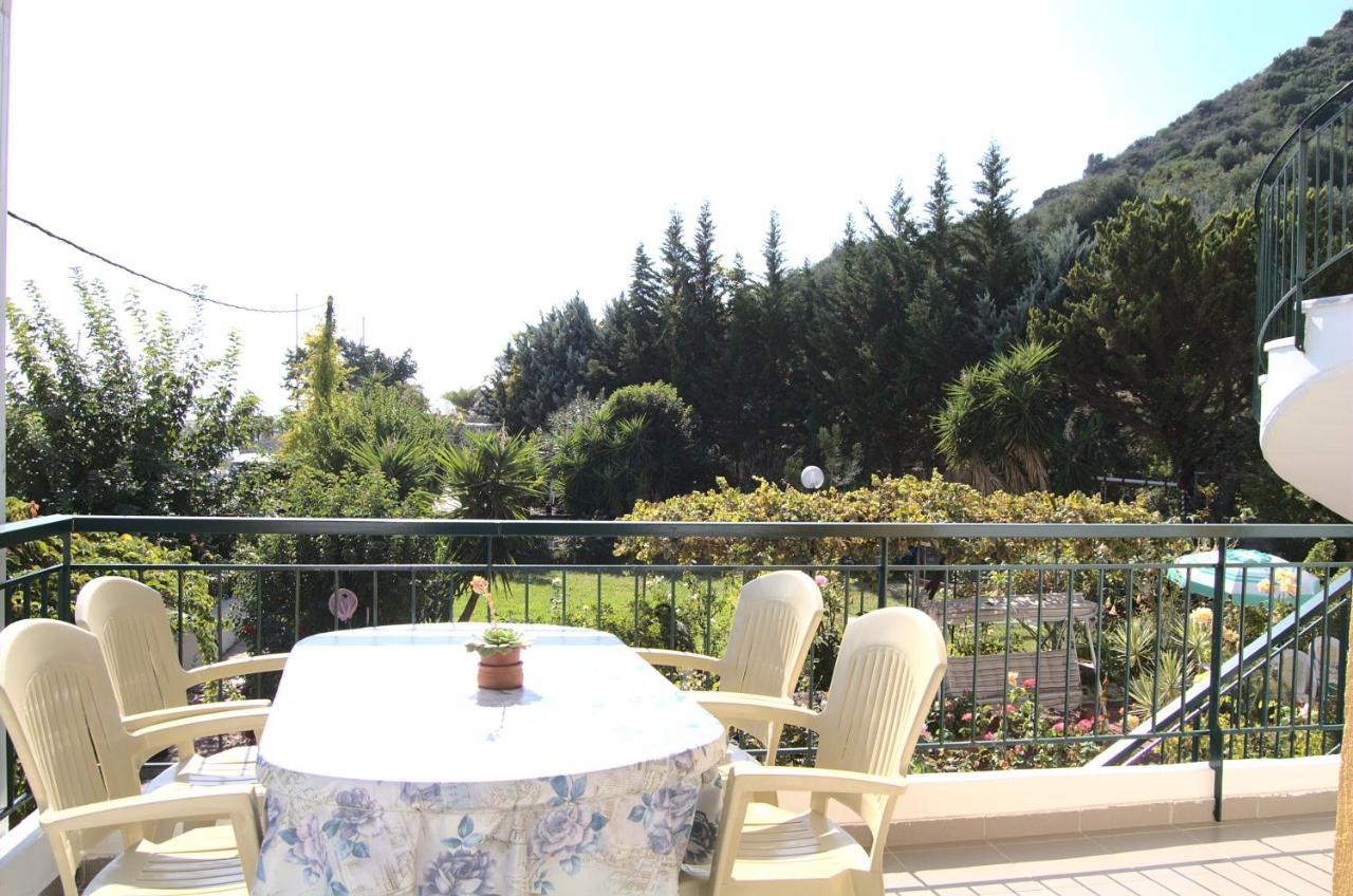 Odyssia Apartments Kateleios Zewnętrze zdjęcie